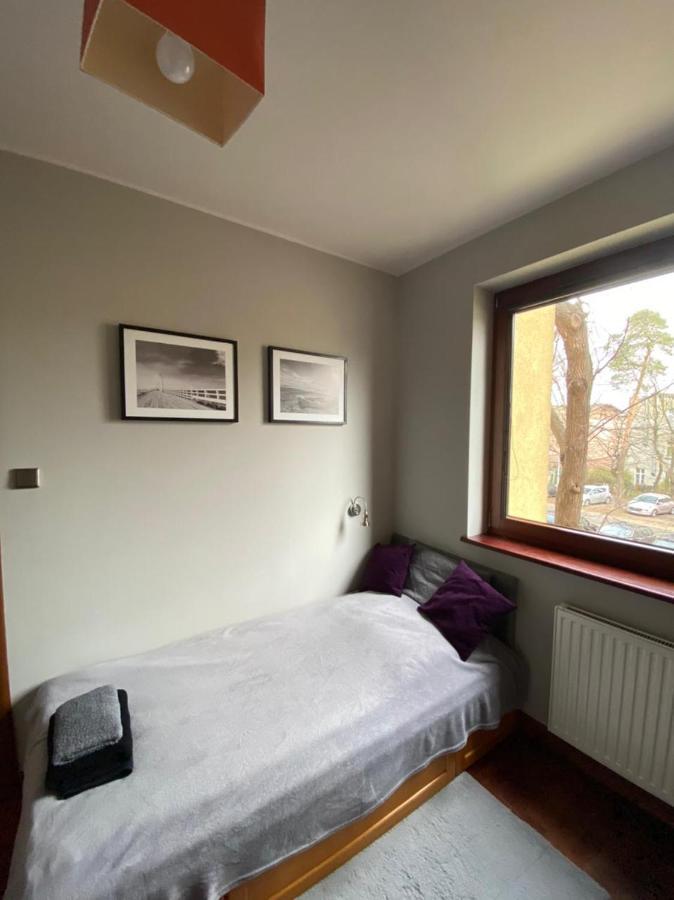 Niewielki Pokoj Jedno Lub Dwuosobowy W Duzym Mieszkaniu W Gdansk Wrzeszcz Ul Smoluchowskiego Kolo Akademii Medycznej - Cooliving Exterior foto